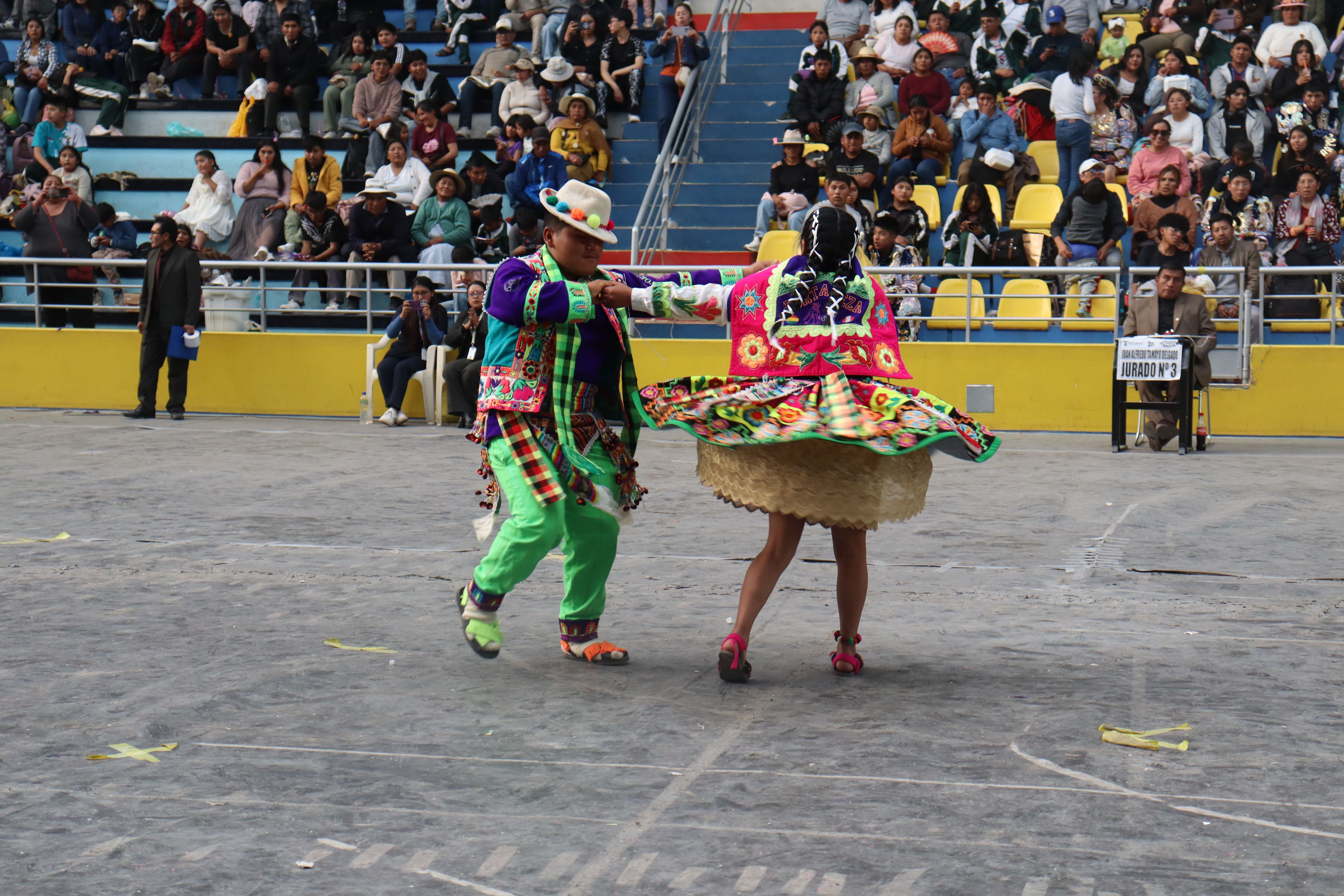 Concurso de Danzas - Sede Juliaca (20 Años)
