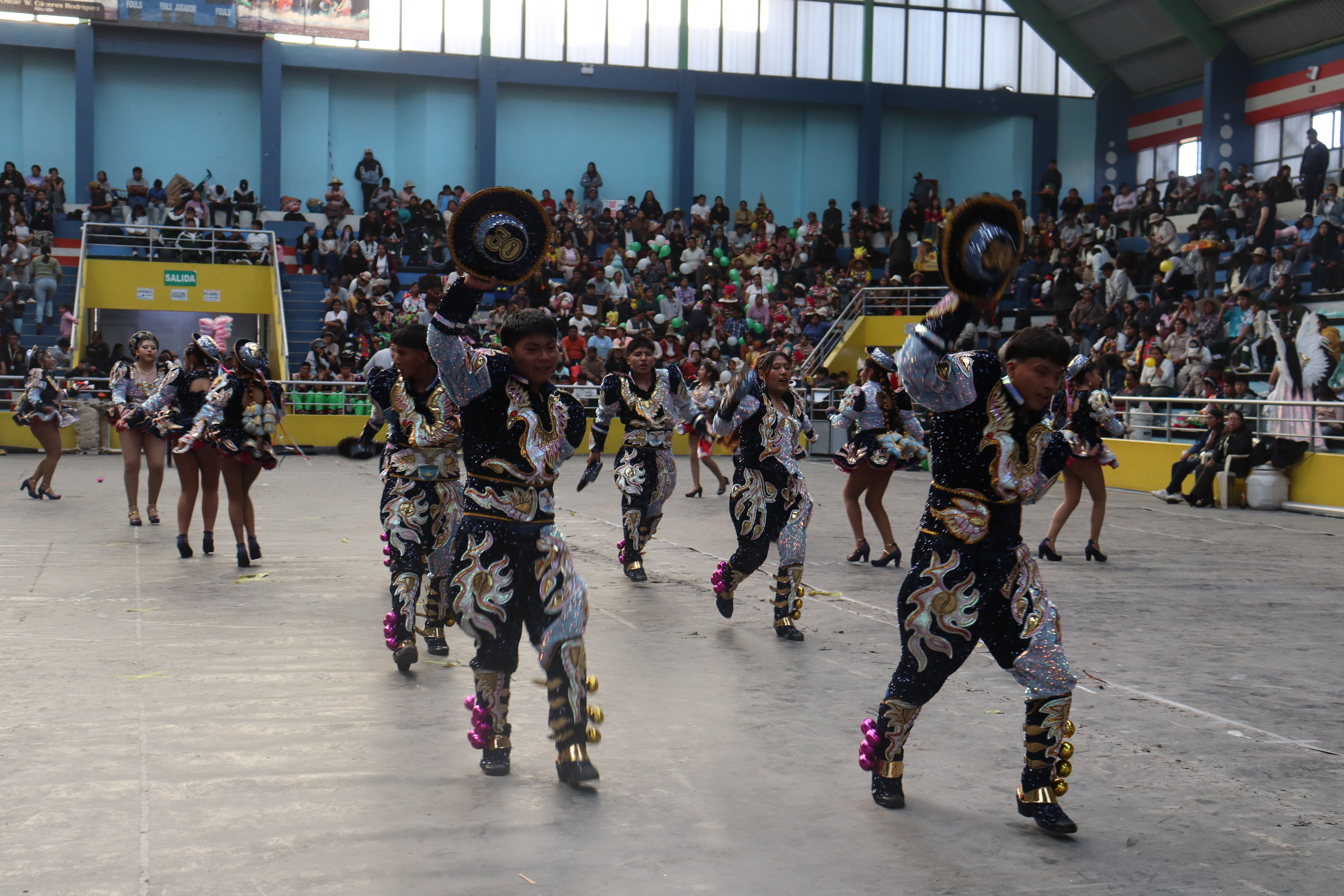 Concurso de Danzas - Sede Juliaca (20 Años)