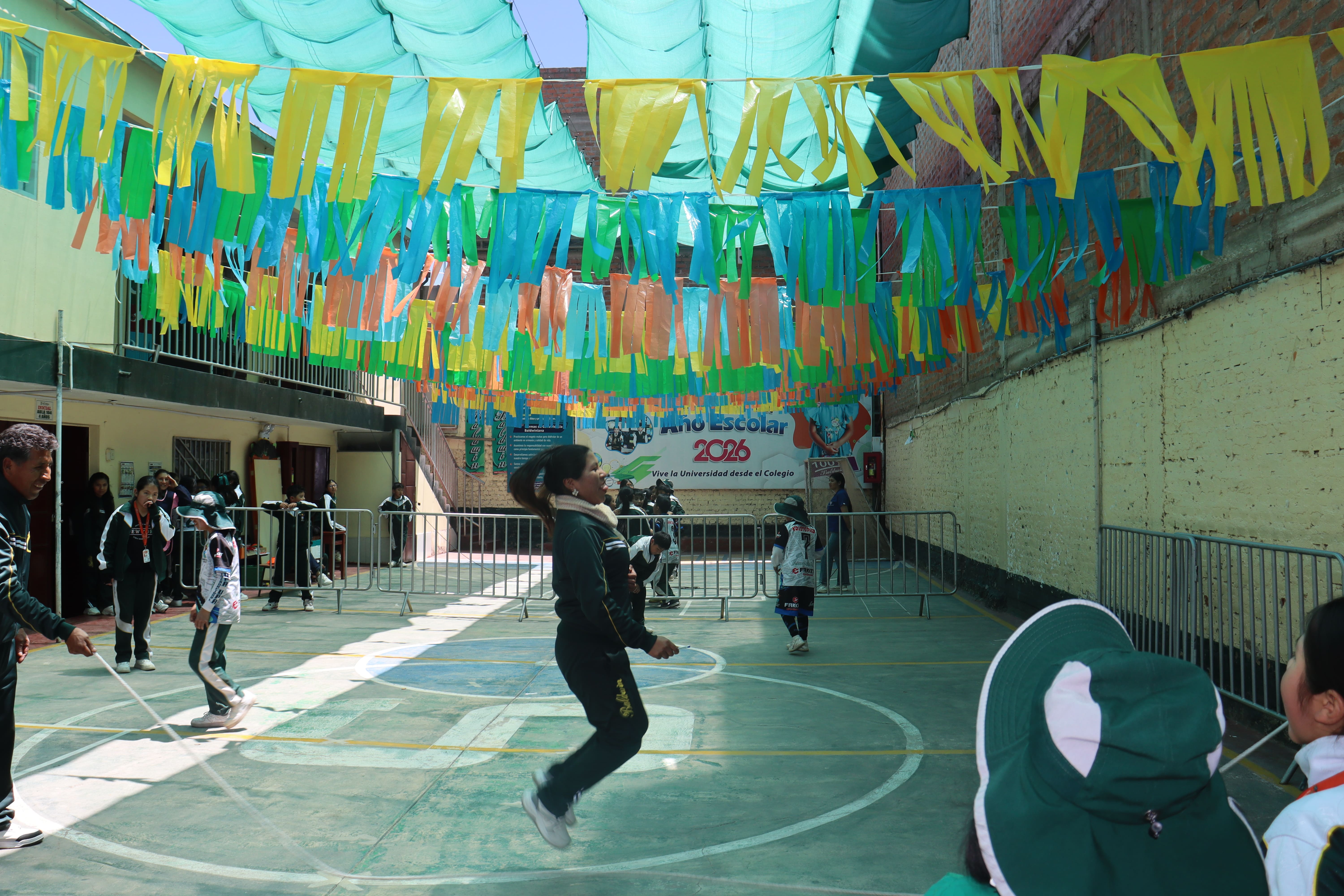 Juegos de Antaño (Primaria) - Sede Juliaca (20 Años)