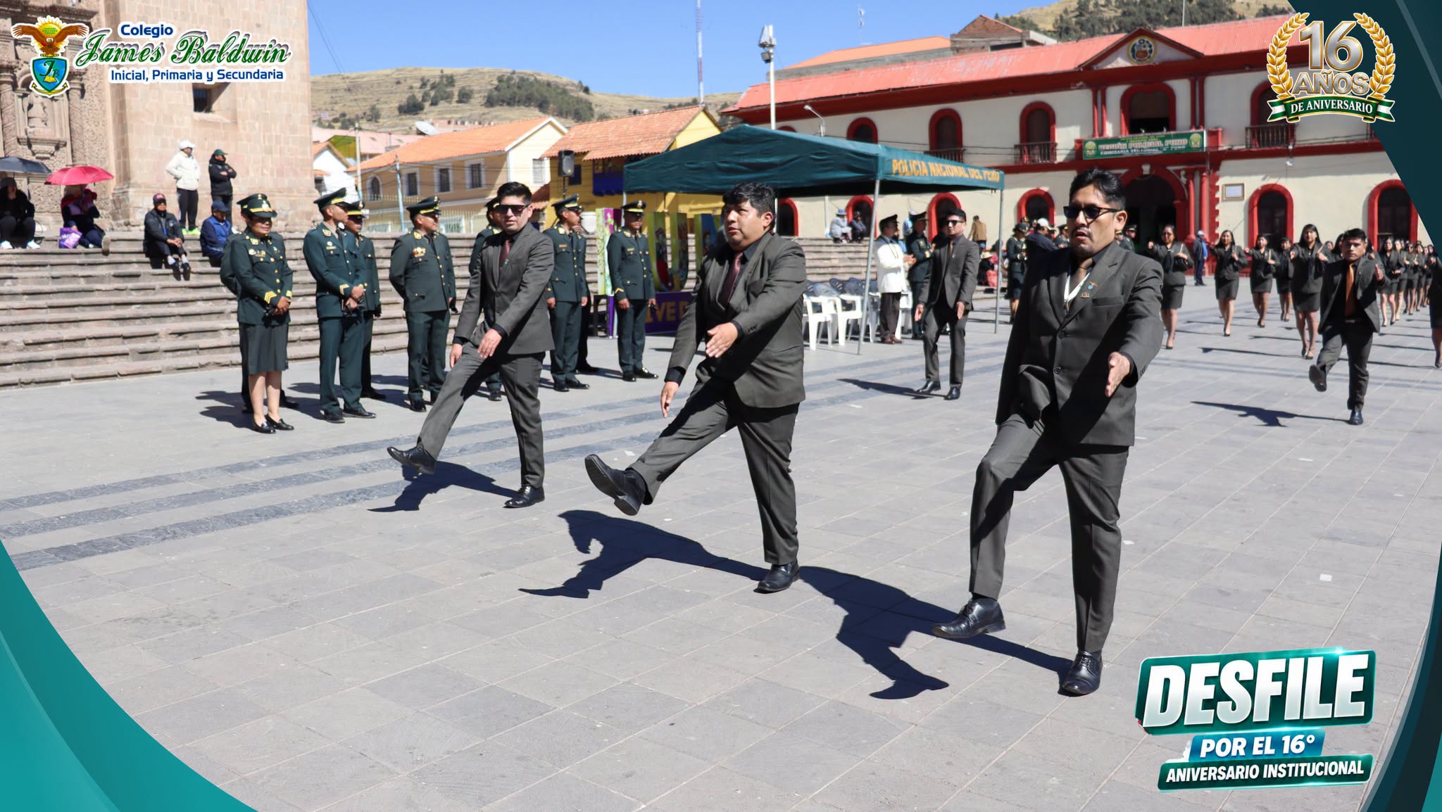 Desfile de Honor por Aniversario - Sede Puno (16 Años)