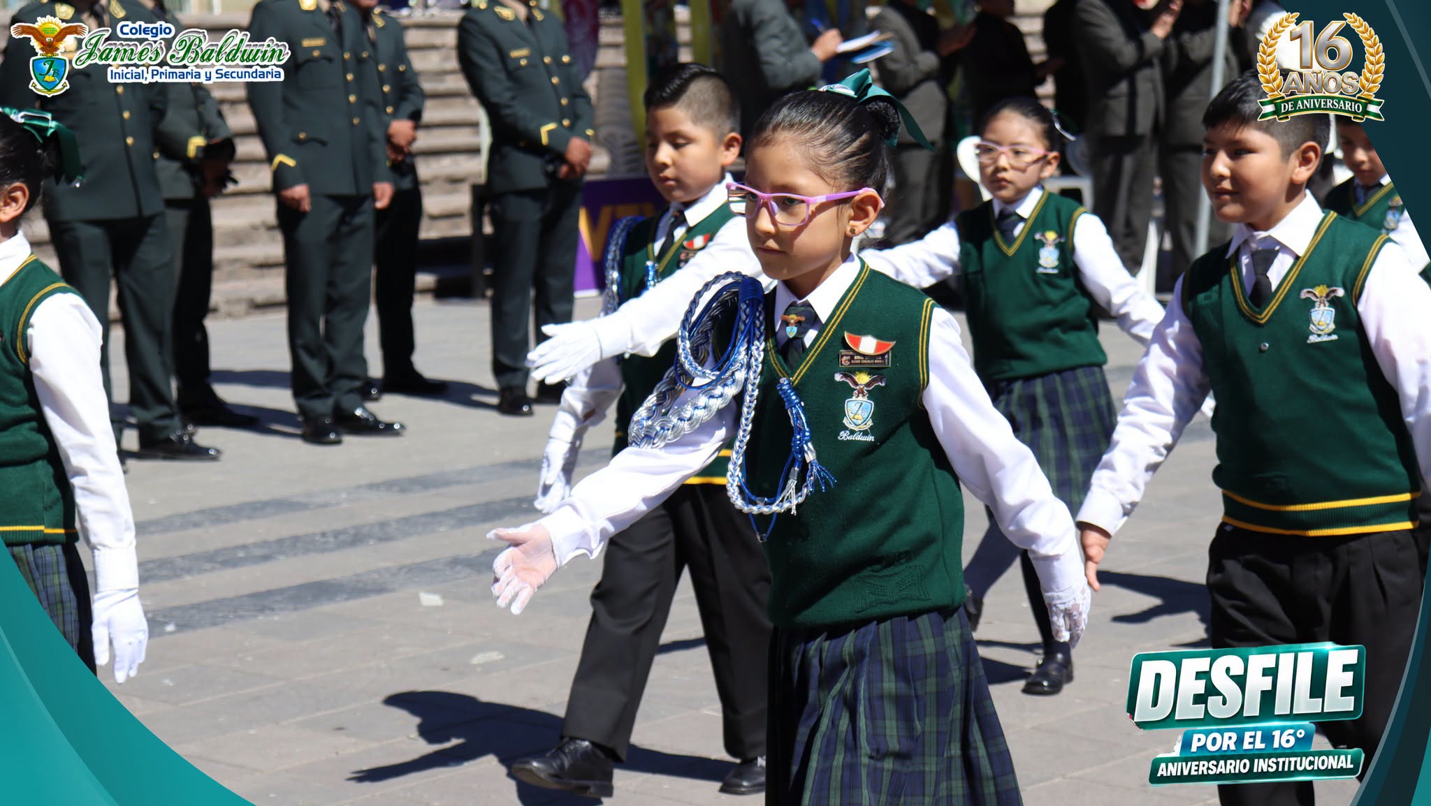 Desfile de Honor por Aniversario - Sede Puno (16 Años)