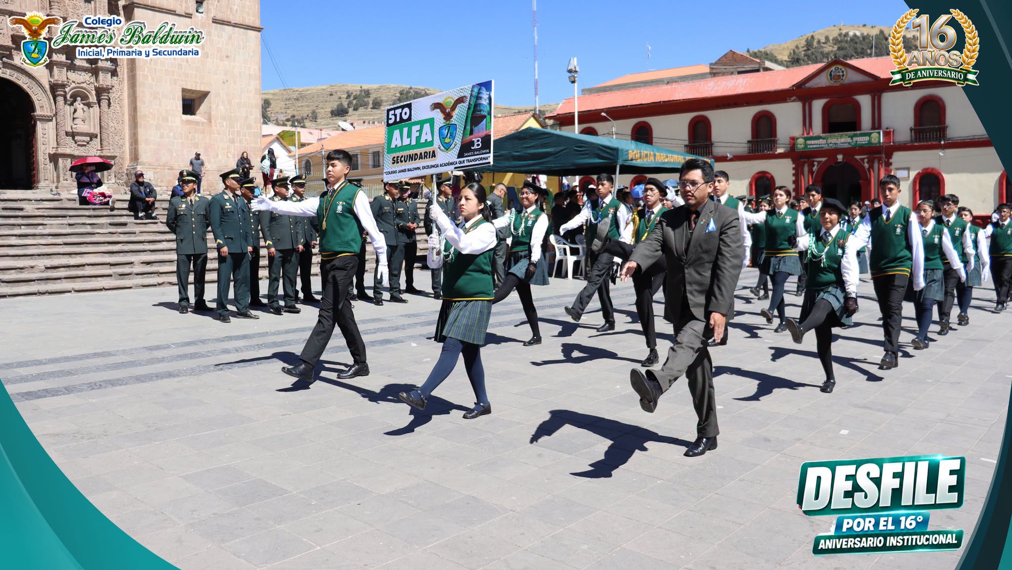 Desfile de Honor por Aniversario - Sede Puno (16 Años)