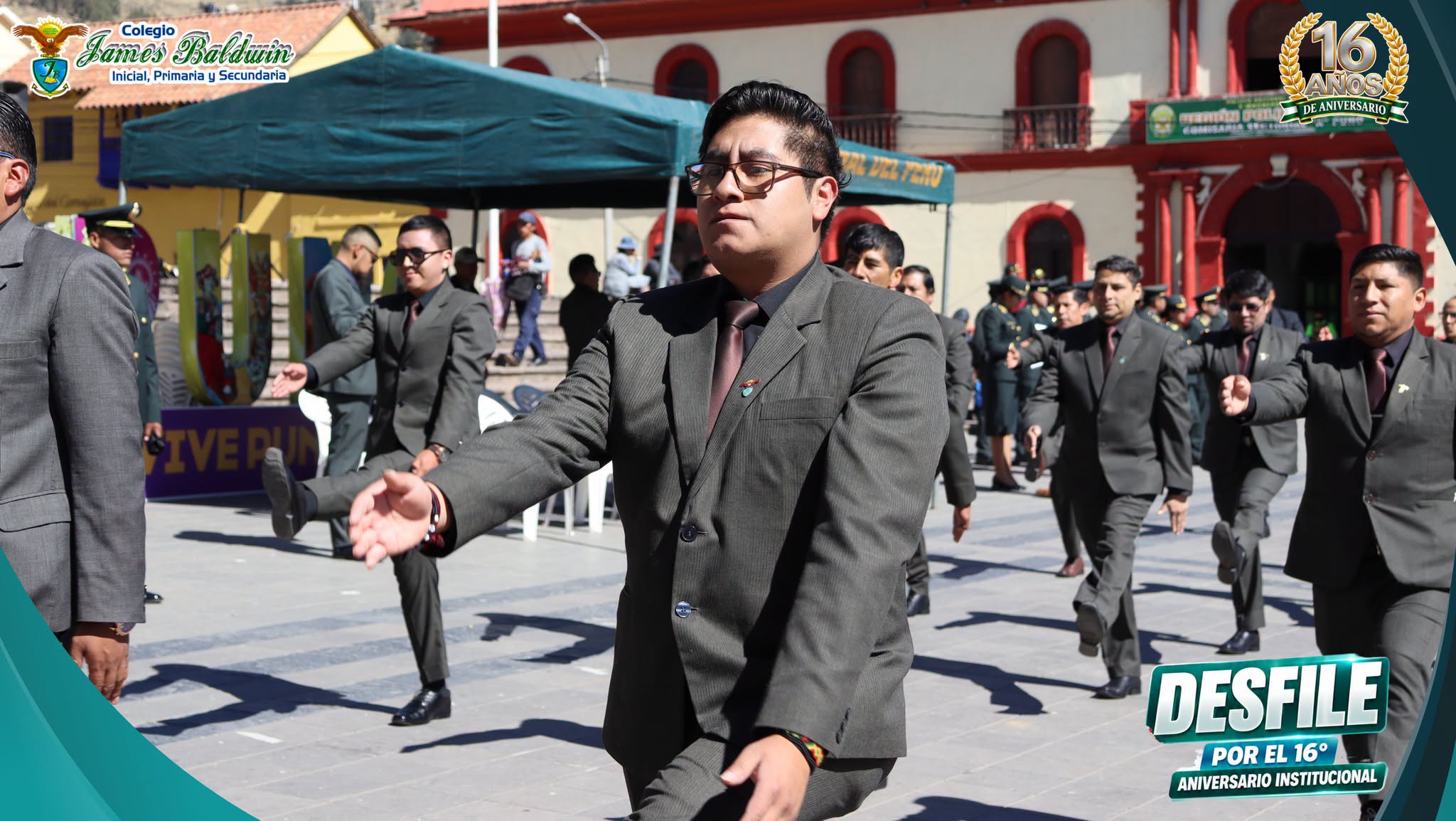 Desfile de Honor por Aniversario - Sede Puno (16 Años)